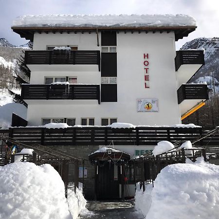 B&B Matterhorn Golf Randa Dış mekan fotoğraf