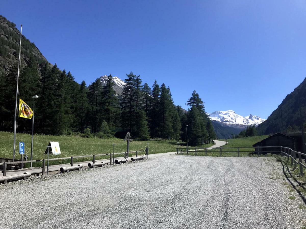 B&B Matterhorn Golf Randa Dış mekan fotoğraf